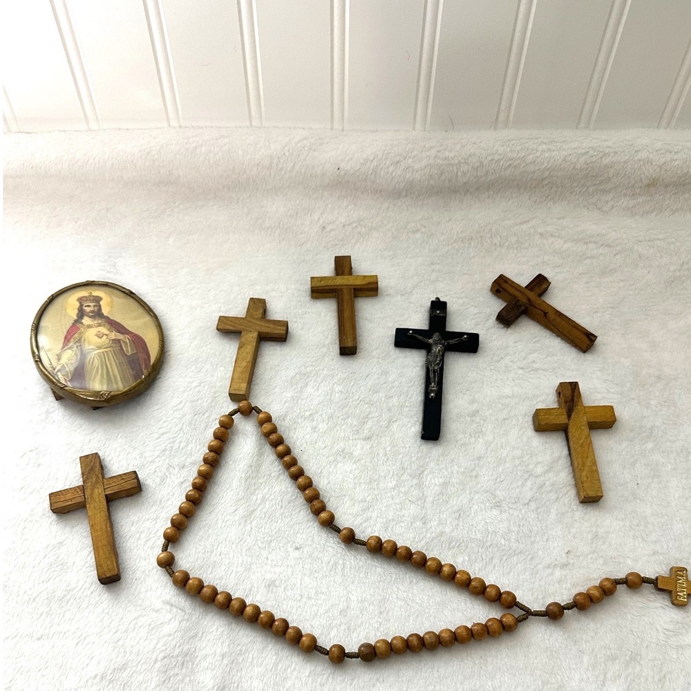 Unbranded Religious Lot Brown Good Wood Crosse Fatima Rosary Plaque Catholic Vtg